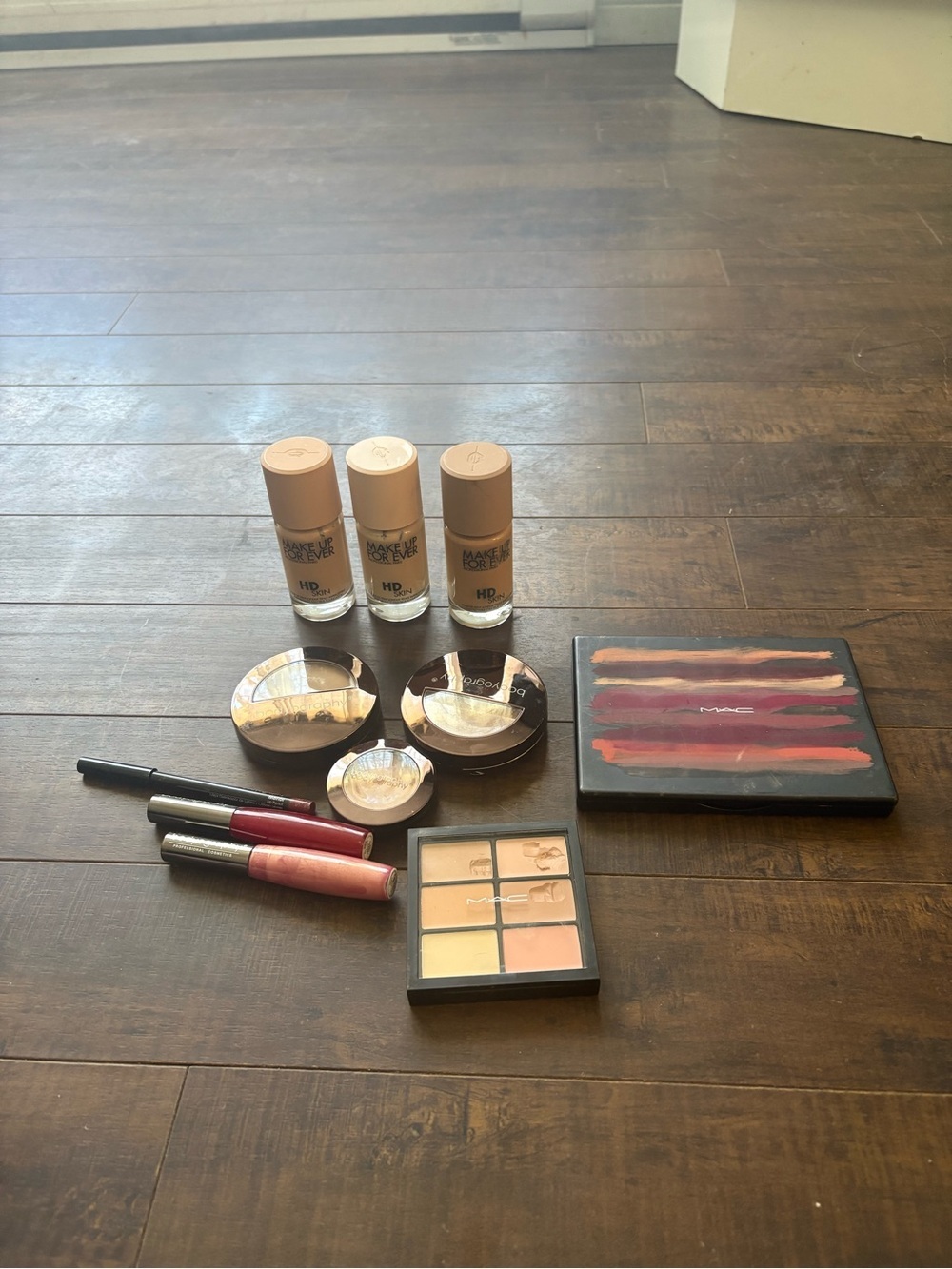 Bodyography , make up forever , Mac Make up bundle